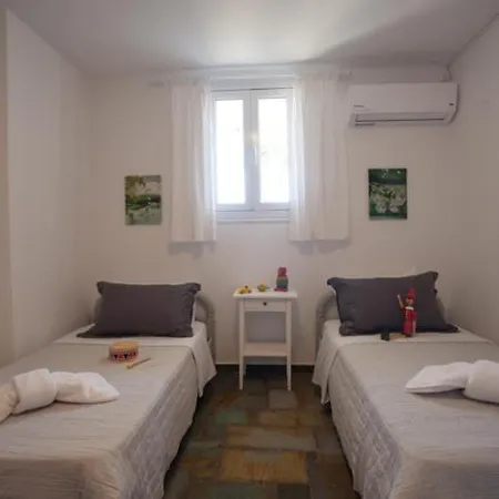 Faros Complex * פארוס