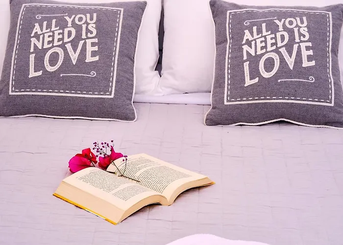 Faros Complex * Páros