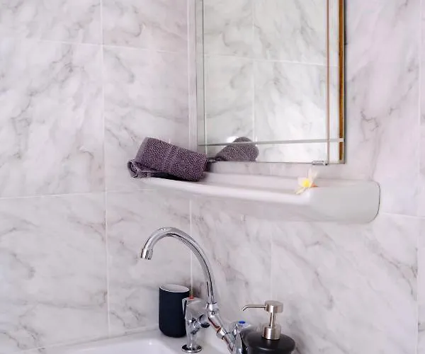 Faros Complex 아파트